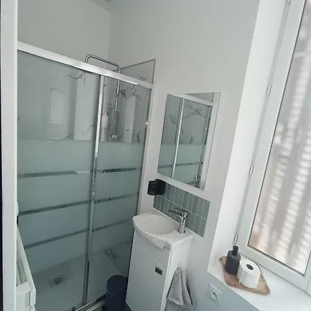 La Parenthese Verte - Garden - Air Conditioning - Near Center Romilly-sur-Seine